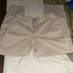 American Eagle khaki pants extreme flex